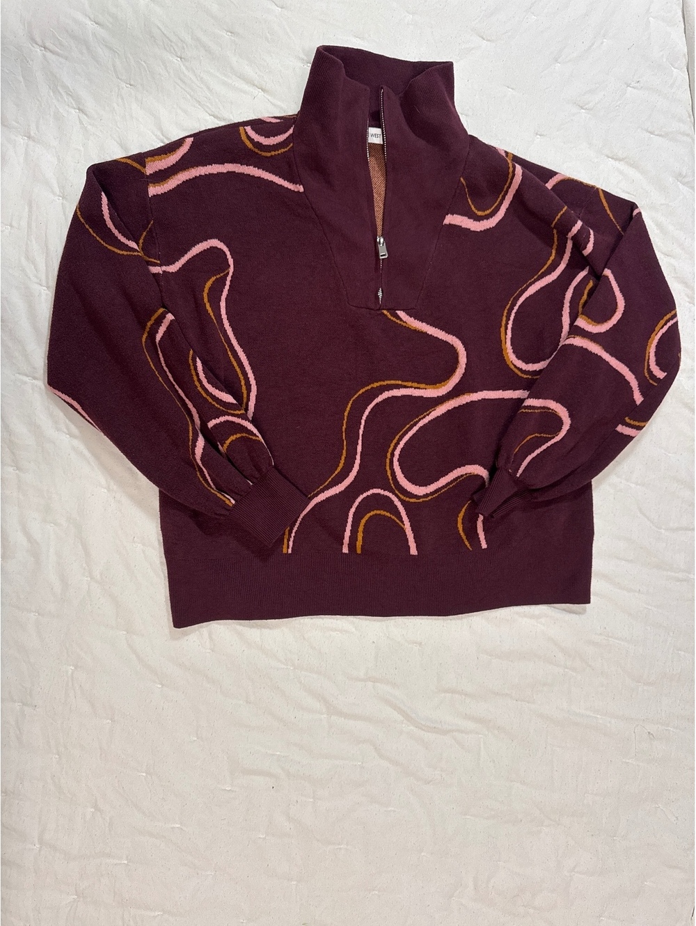 Nine West Burgundy Pullover Sweater with Abstract Pattern and Half-Zip